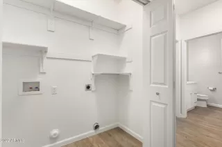 Photo #5: 6407773 Listing