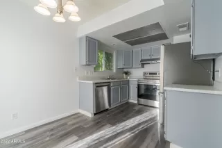 Photo #1: 6407831 Listing 