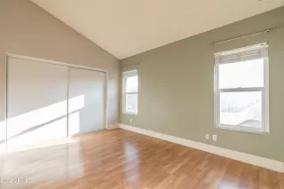 Photo #6: 6407831 Listing 