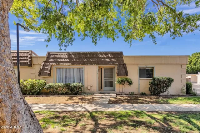 MLS: 6408015 Condo For Sale