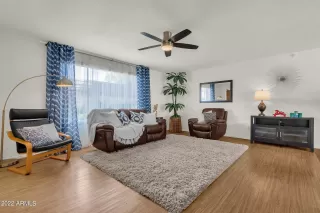 Photo #2: 6408015 Listing