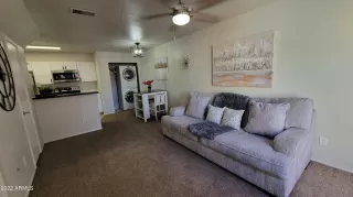 Photo #2: 6408029 Listing 