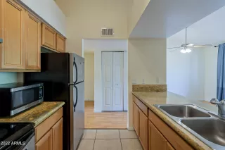 Photo #3: 6408600 Listing 