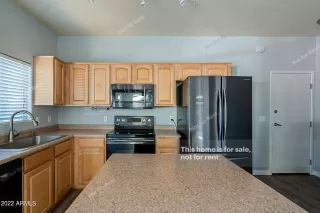 Photo #3: 6408676 Listing 