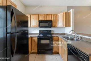 Photo #3: 6408814 Listing