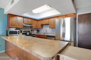 Photo #4: 6408975 Listing 