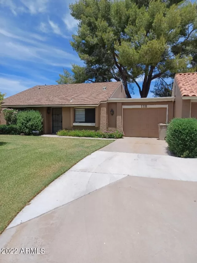 MLS: 6408999 Condo For Sale