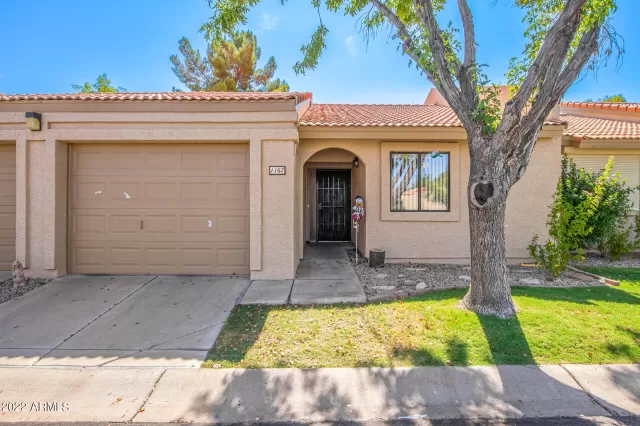 MLS: 6409190 Condo For Sale