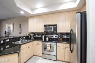 Photo #3: 6409241 Listing