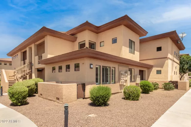 MLS: 6409522 Condo For Sale