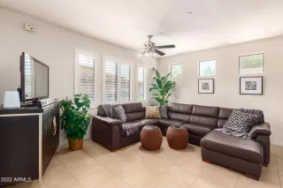 Photo #6: 6409522 Listing