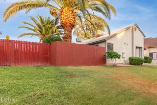 Photo #2: 6409704 Listing