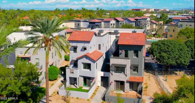 MLS: 6409936 Condo For Sale