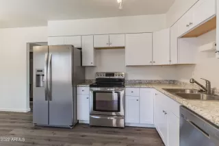 Photo #4: 6410172 Listing 