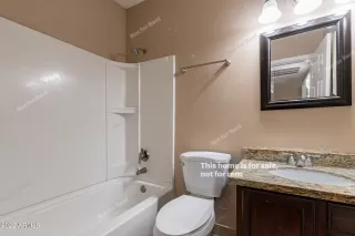 Photo #5: 6410202 Listing 