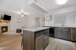 Photo #3: 6410261 Listing