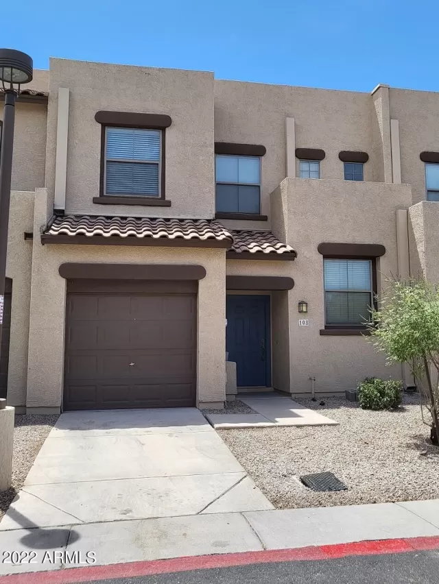 MLS: 6410485 Condo For Sale