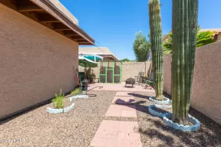 Photo #2: 6410519 Listing