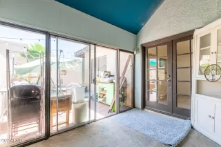 Photo #4: 6410519 Listing