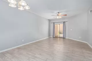 Photo #3: 6410659 Listing