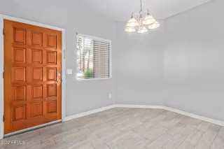 Photo #4: 6410659 Listing