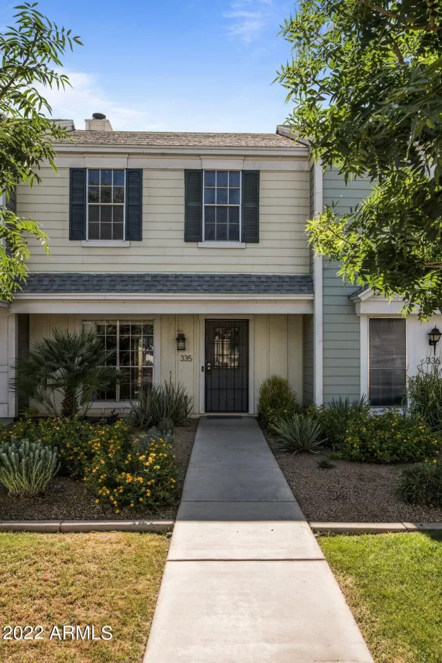 MLS: 6410683 Condo For Sale