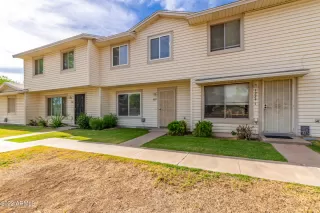 Photo #3: 6411005 Listing