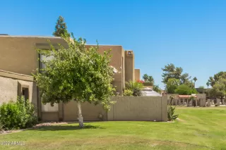 Photo #6: 6411397 Listing