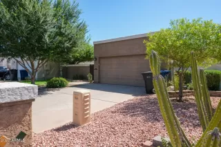 More Details about MLS # 6411433 : 2051 N VILLAS LANE