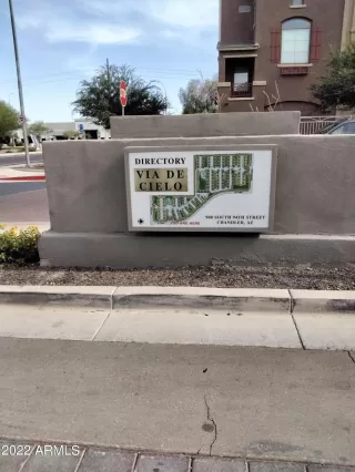 Photo #2: 6411444 Listing 