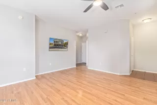 Photo #6: 6411552 Listing