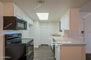 Photo #3: 6411618 Listing