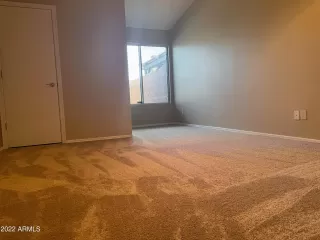 Photo #6: 6411850 Listing 