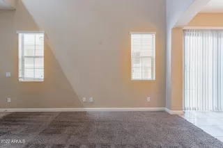 Photo #4: 6411894 Listing