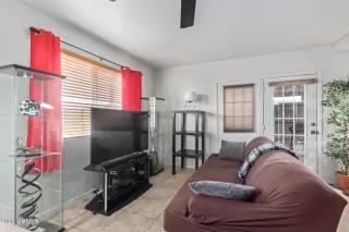 Photo #1: 6412022 Listing