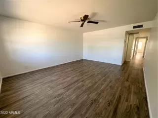 Photo #3: 6412136 Listing