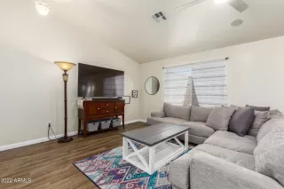 Photo #1: 6412152 Listing