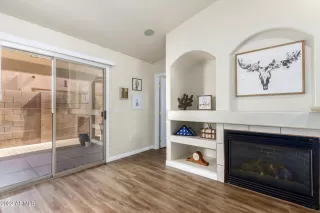 Photo #4: 6412152 Listing