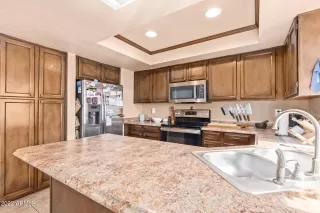 Photo #4: 6412234 Listing