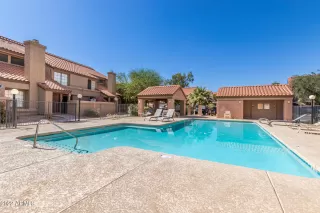 Photo #6: 6412234 Listing