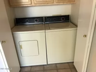 Photo #6: 6412629 Listing