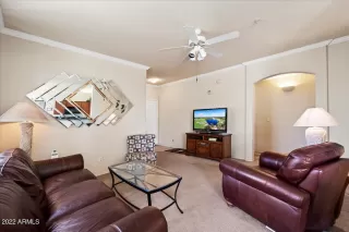 Photo #4: 6412631 Listing