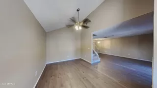 Photo #2: 6412713 Listing