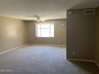 Photo #1: 6413056 Listing