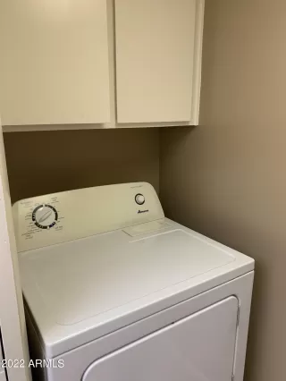 Photo #5: 6413056 Listing