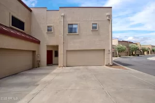 Photo #1: 6413109 Listing