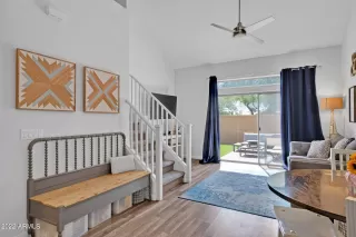 Photo #4: 6413109 Listing