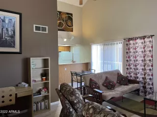 Photo #3: 6413649 Listing