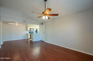 Photo #5: 6413751 Listing 