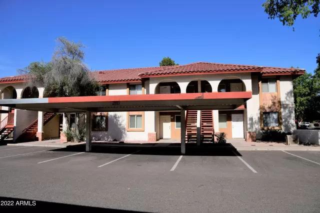 MLS: 6413919 Condo For Sale